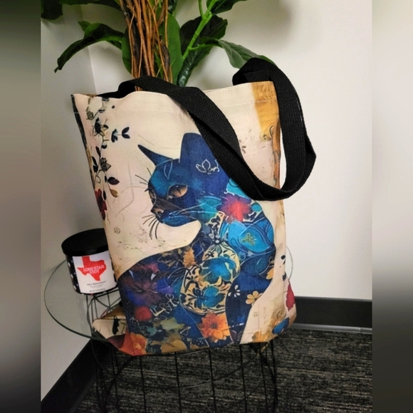 NWT Vibrant Floral Cat Canvas Tote - Picture 1 of 5